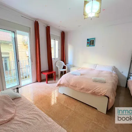 Els Recs Apartaments, En El Centro De Apartment