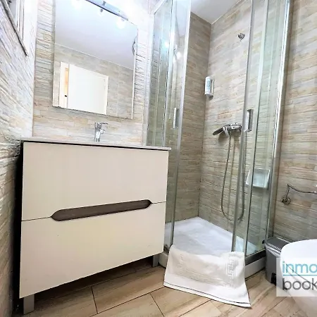 Els Recs Apartaments, En El Centro De Apartment Reus