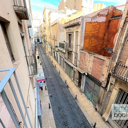 Els Recs Apartaments, En El Centro De
